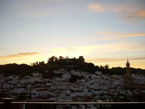 Hostal Casa Mesones. Rural Constantina-sevilla