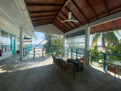 Hostal Coral Heaven Sunset View And Spa