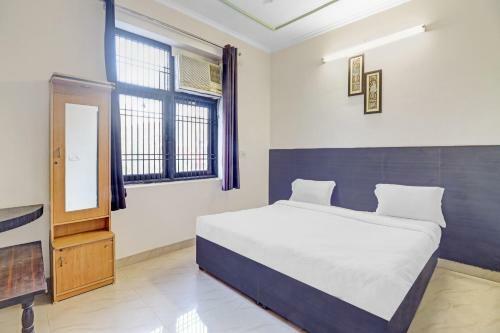 Capital O 86184 Hotel White House