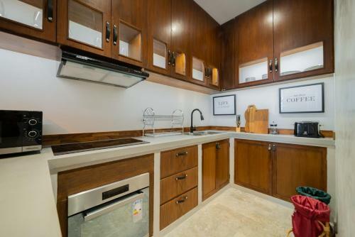 K Club Seabreeze Apartment
