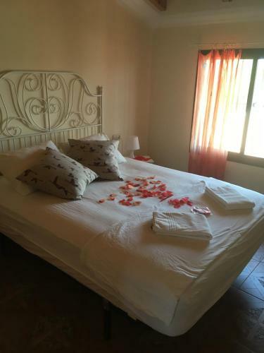 Bed & Breakfast Higos Chumbos, Casa Rural Compartido