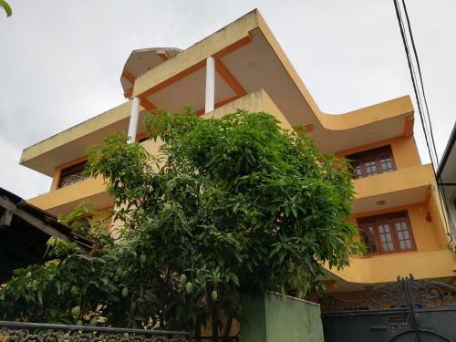 Hostal House Of Layang