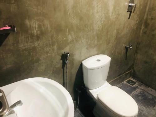 Bed & Breakfast Kanchan Beach Front Villa