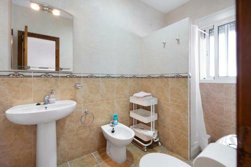 Casa Bond