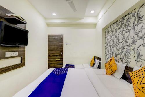 Spot On 75190 Hotel Gitanjali Inn