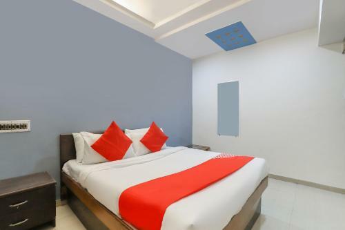 Oyo 70500 Hotel Magic Palace