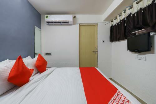 Oyo 70500 Hotel Magic Palace