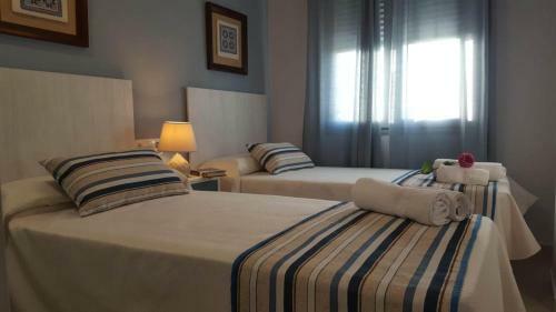 Apart.con Piscina Vistasol