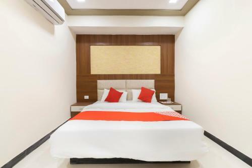 Oyo Flagship 48619 Hotel Anushri Villa