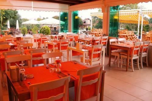 Hotel Club Grand Becassier