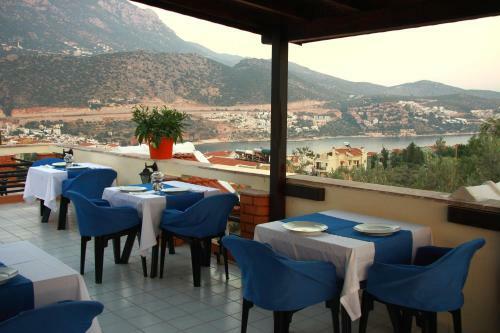 Hostal Lizo Hotel