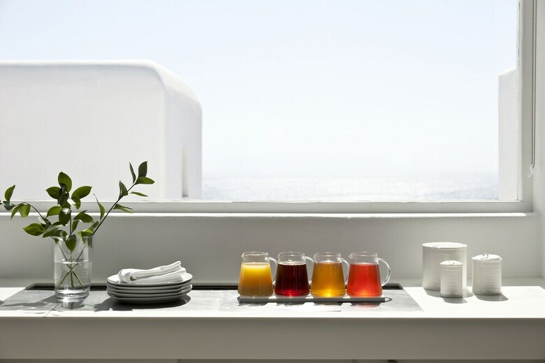 En Lefko Prive Suites Hotel