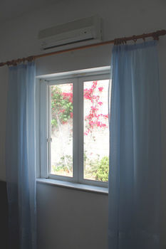 Alexis Apartments