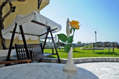 Kionia Apartments