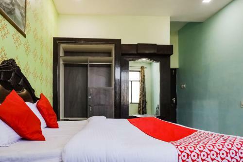 Hotel Oyo 67599 Shree Govindam