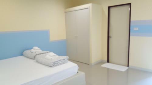 Hotel Juntima Place At Amphawa