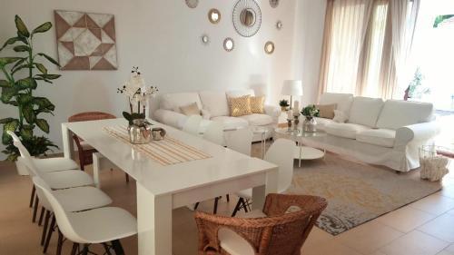 Villa Luxury Ocean View 100m From The Beach And Pool !!!