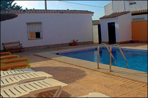 Chalet Con Piscina Privada