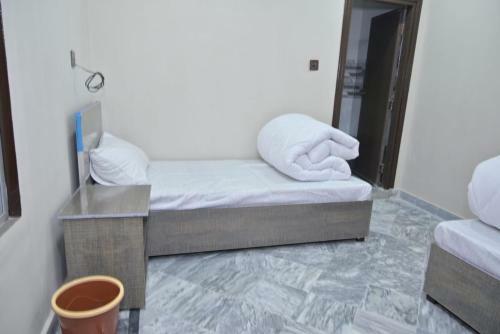 Hostal Royal Suites
