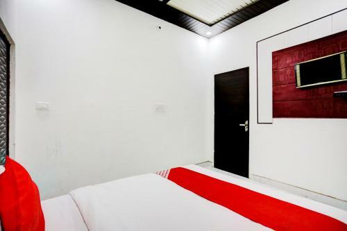 Oyo Flagship 80414 Hotel Keshav Residency
