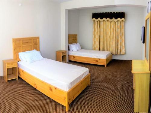 Hotel Naveed Tourist Inn