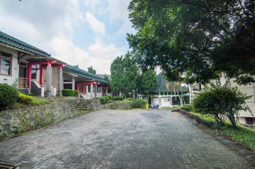 The Bandungan Hotel