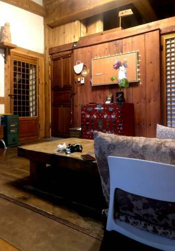 Hostal Atelier Hanok Guesthouse