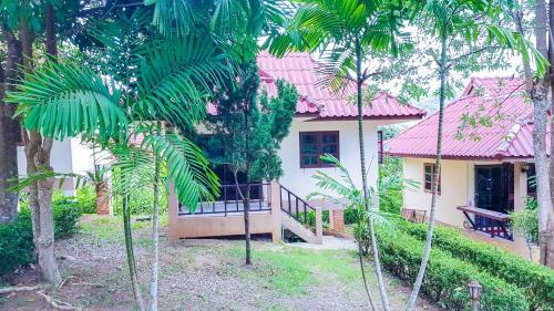 Hostal Aiyara House