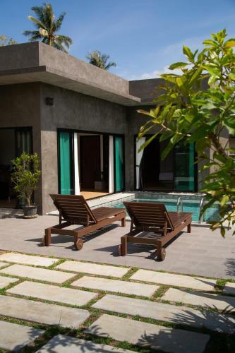 Raksa Private Pool Villa