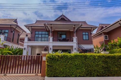 Maralyn 3bedroom Villa