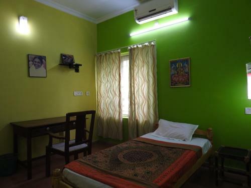 Bed & Breakfast Kadalamma Beach Homestay
