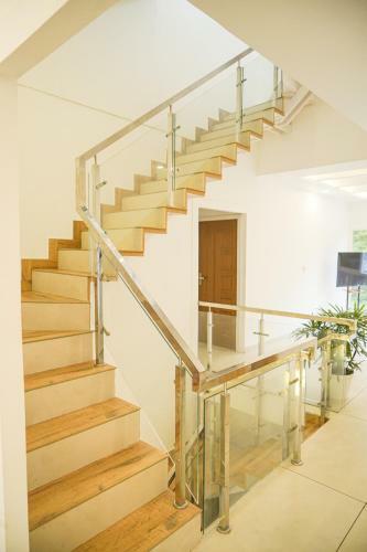 Hotel Oceana Hills Residency