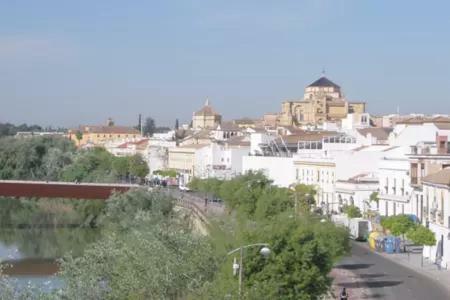 Apartamentos La Ribera C�rdoba