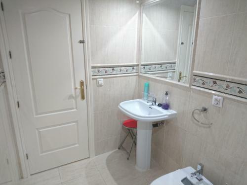 Apartamento Con Parking Privado Gratis Incluido