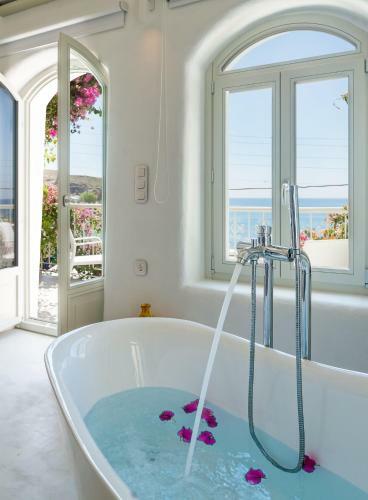 Hotel Samaria By The Sea