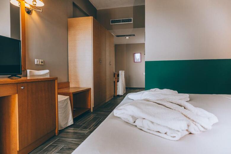Apollo Resort Art Hotel