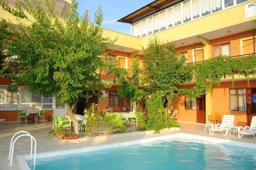 Beyaz Kale Hotel