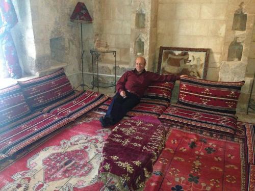 Hostal Kasr-i Abbas Hotel