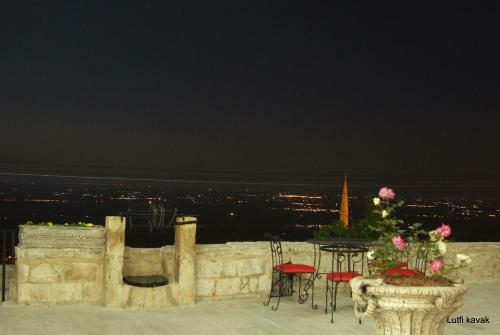 Hostal Kasr-i Abbas Hotel