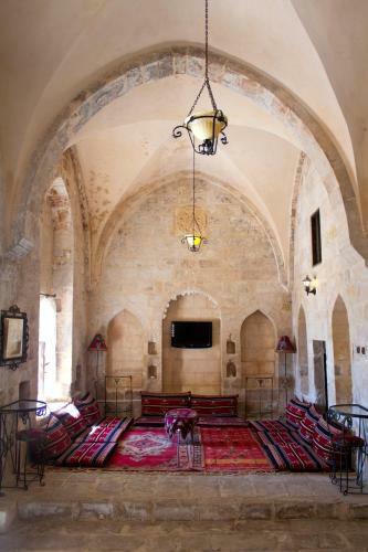 Hostal Kasr-i Abbas Hotel
