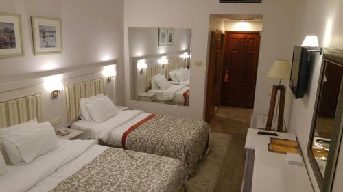 Hotel Club Boran Mare Beach