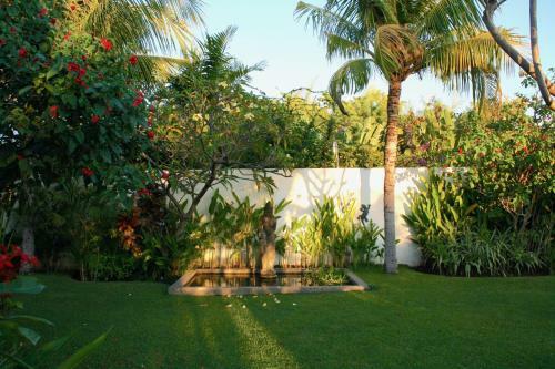 Beachfront Villa Jasmine Lovina