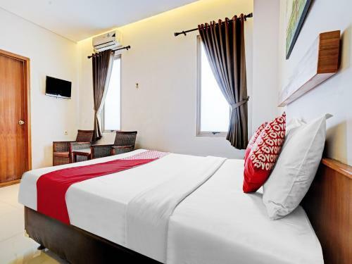 Oyo Flagship 90501 Hotel Montameri