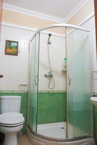 Larasmita Cisitu By Zenrra House