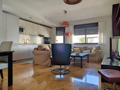 Amplio Y Moderno Apartamento Lorenzo Ferreira