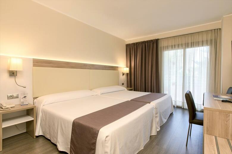 Hotel Benidorm East By Pierre & Vacances