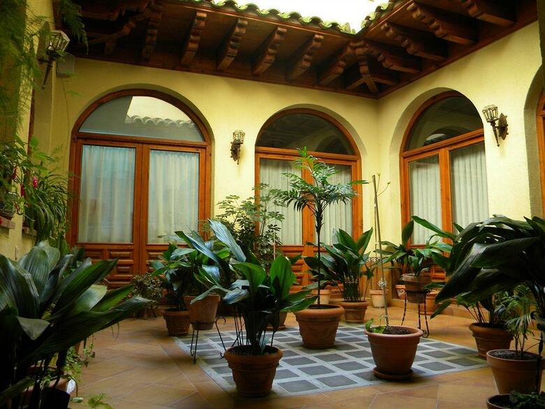 Hotel Santa Isabel
