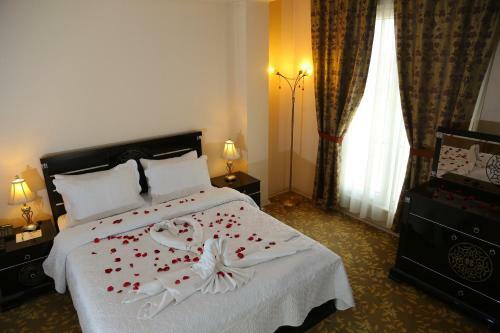 Myhouse Hotel