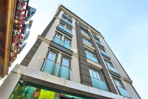 Albergue Azra Residence