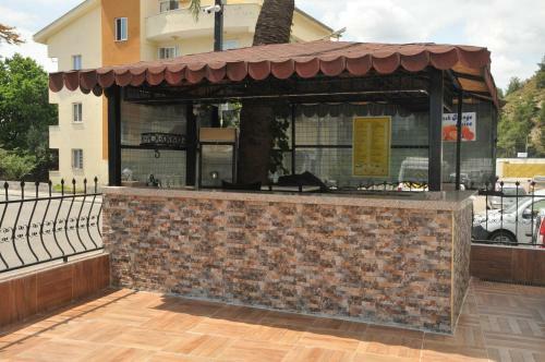 Marina Apart Hotel